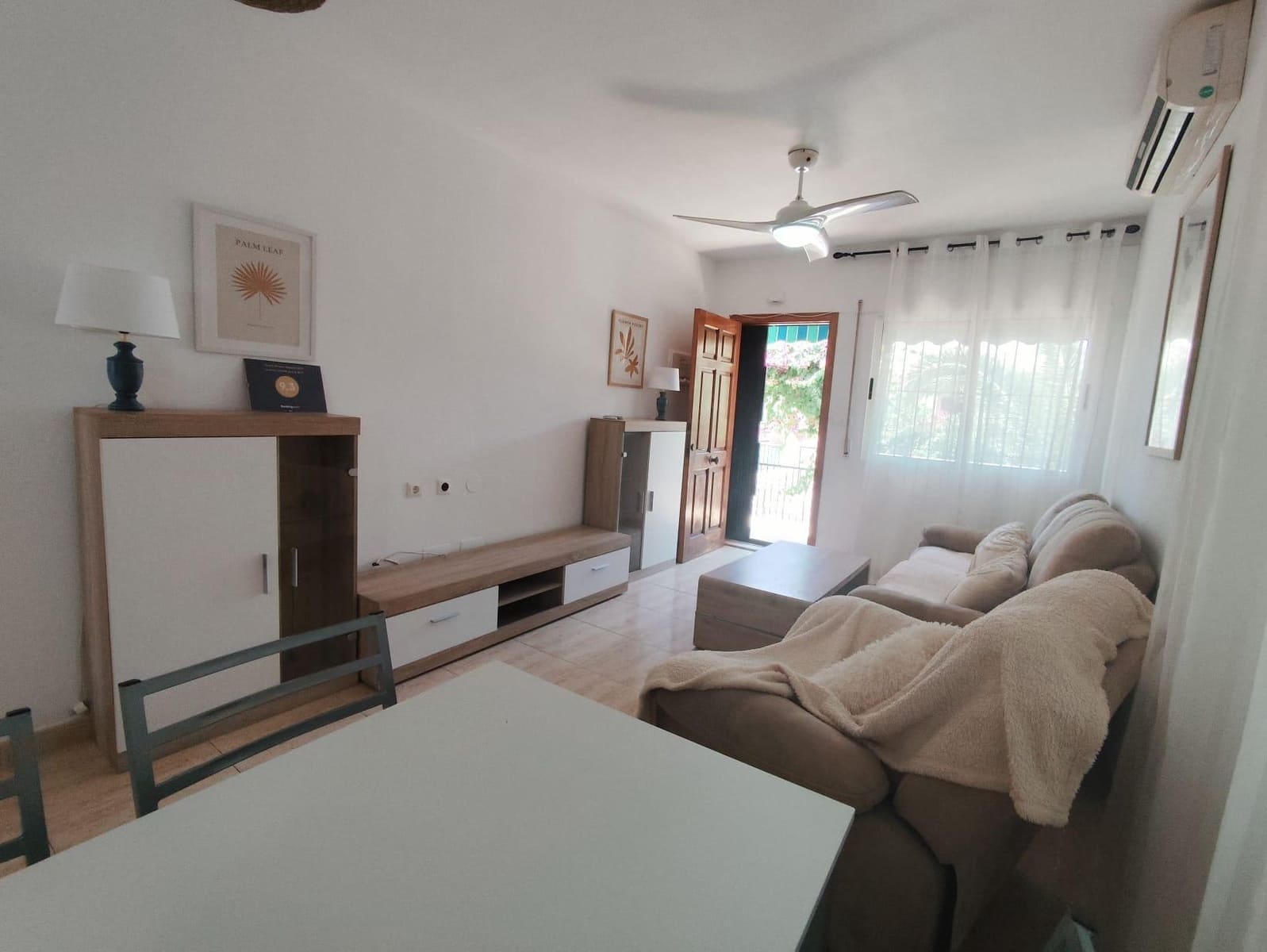 3 Zimmer Reihenhaus zu verkaufen in La Zenia mit Pool Garage - 285.000 € (Ref: 9952690)