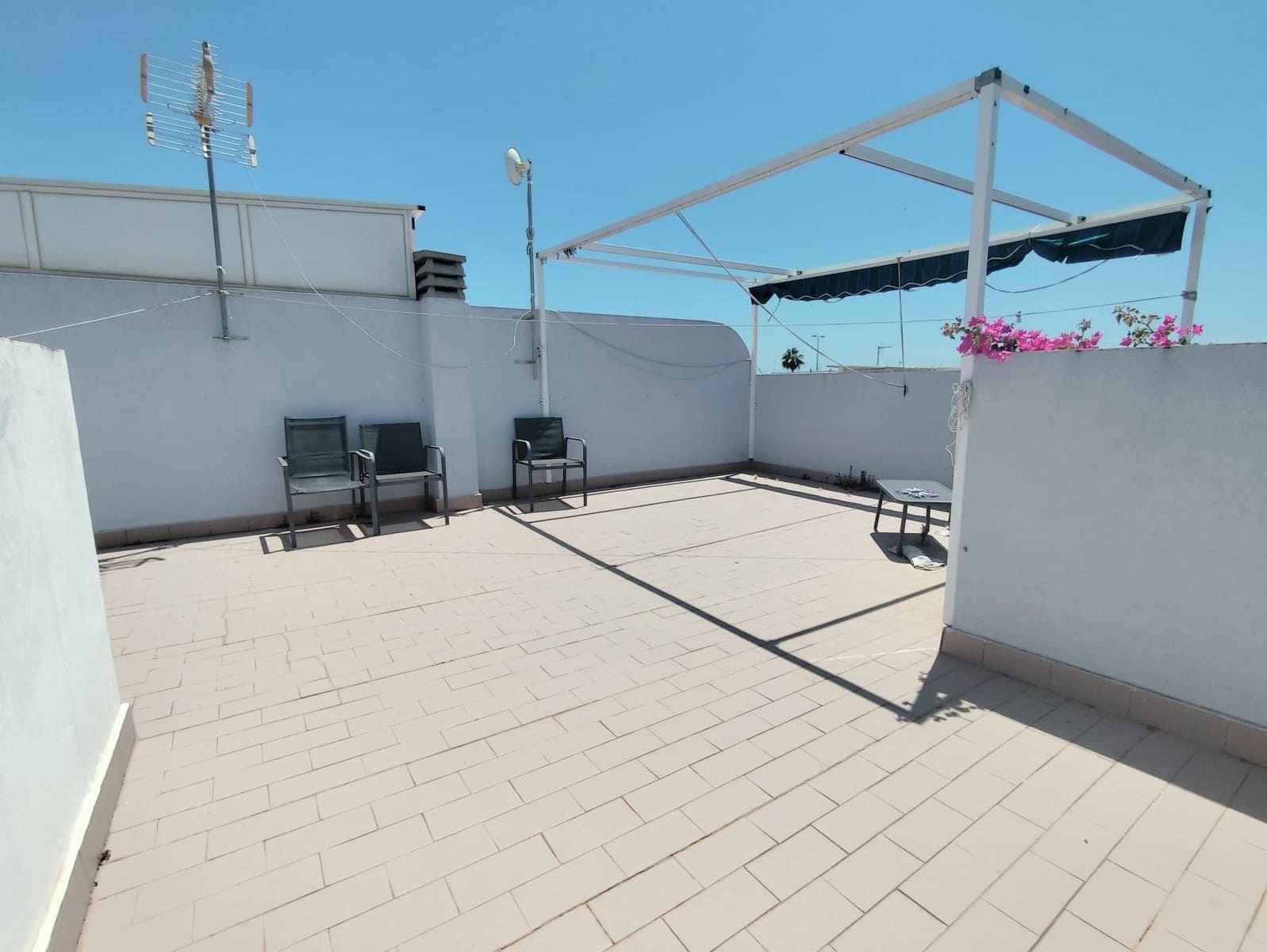 3 Zimmer Reihenhaus zu verkaufen in La Zenia mit Pool Garage - 285.000 € (Ref: 9952690)