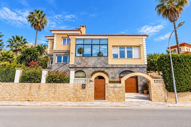 5 chambre Villa/Maison à vendre à Campoamor, Orihuela avec piscine garage - 990 000 € (Ref: 9958036)