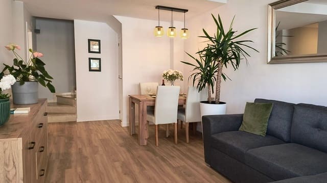 3 sovrum Radhus till salu i Los Balcones - Los Altos, Orihuela med pool - 277 900 € (Ref: 9978946)