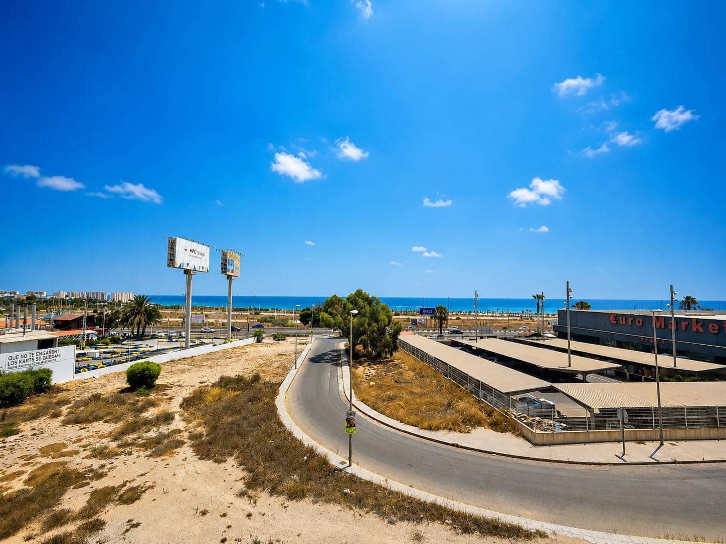 Apartamento de 3 habitaciones en Orihuela Costa en venta con piscina garaje - 485.000 € (Ref: 9985029)
