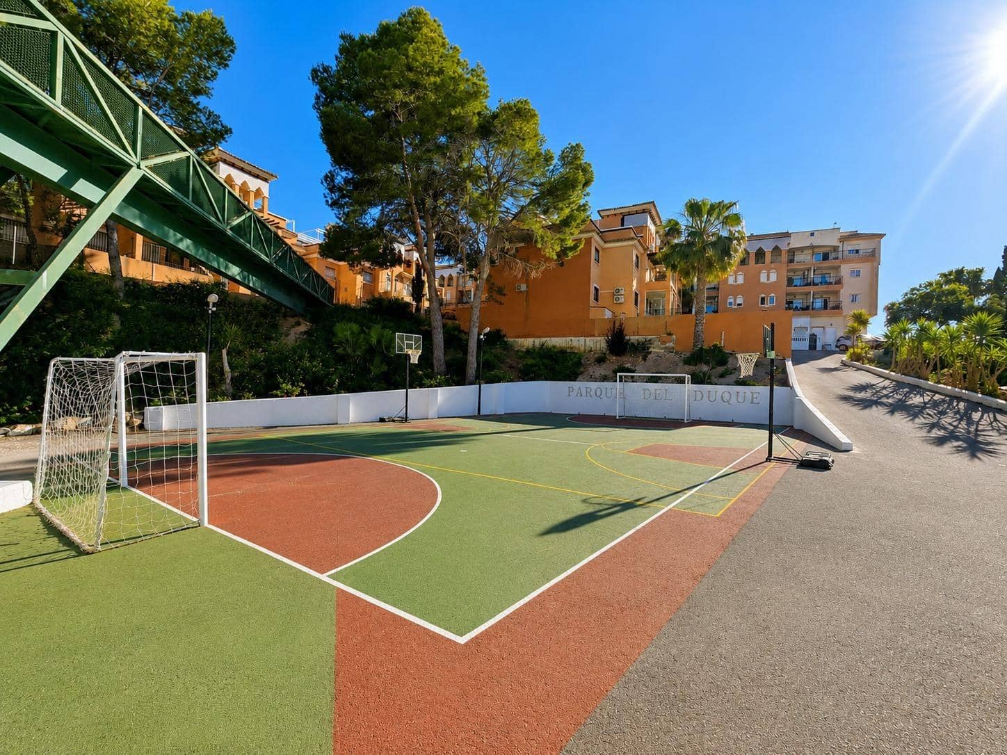 2 camera da letto Bungalow in vendita in Playa Flamenca con piscina - 159.000 € (Rif: 9998850)