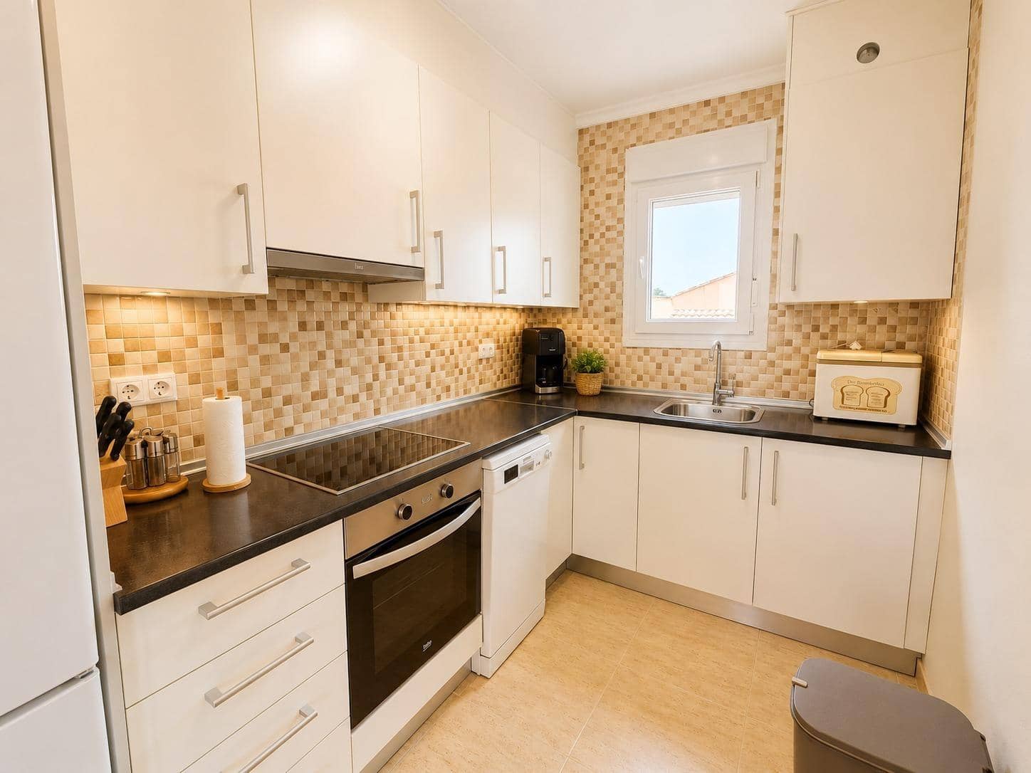 3 slaapkamer Villa te koop in Pilar de la Horadada met zwembad garage - € 449.000 (Ref: 9998851)