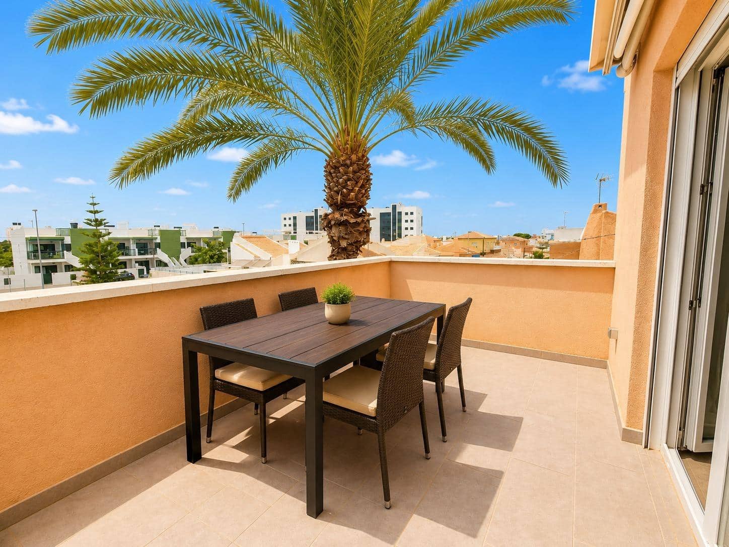 3 slaapkamer Villa te koop in Pilar de la Horadada met zwembad garage - € 449.000 (Ref: 9998851)
