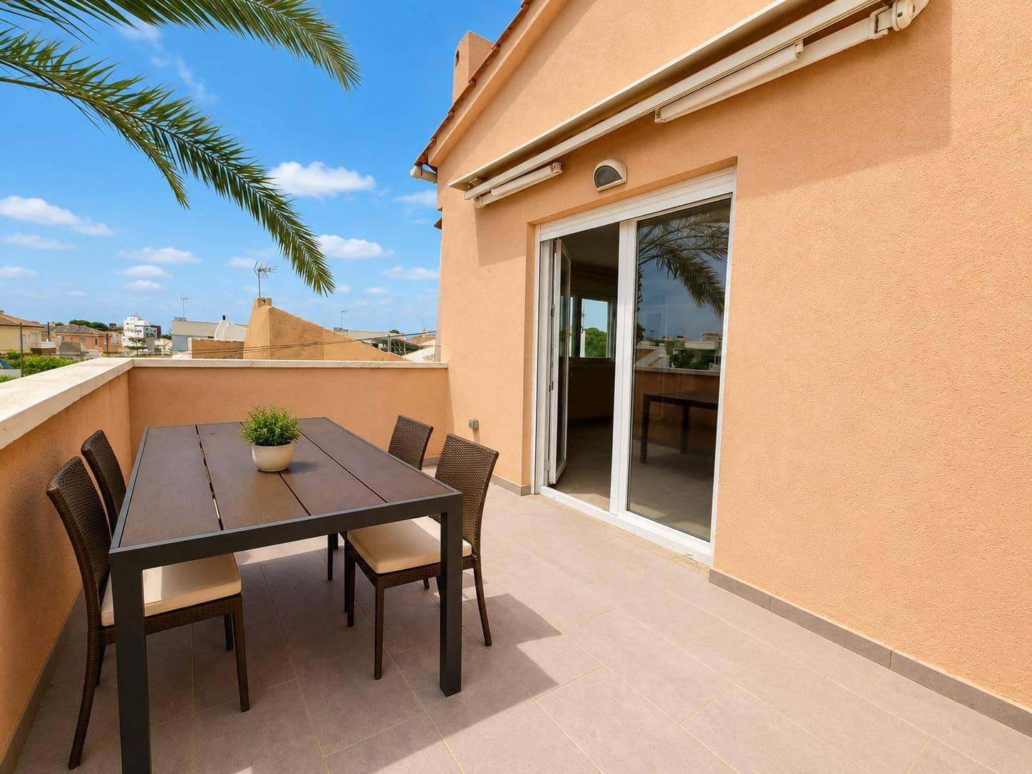 3 slaapkamer Villa te koop in Pilar de la Horadada met zwembad garage - € 449.000 (Ref: 9998851)
