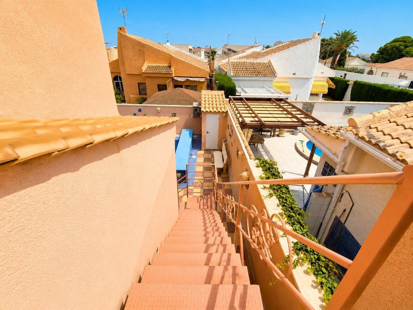 3 slaapkamer Villa te koop in Pilar de la Horadada met zwembad garage - € 449.000 (Ref: 9998851)