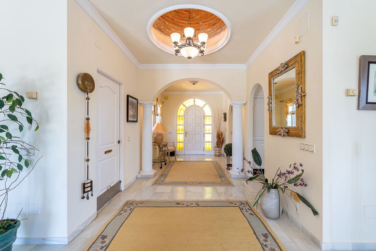 3 chambre Villa/Maison à vendre à El Chaparral avec piscine garage - 999 000 € (Ref: 10009950)