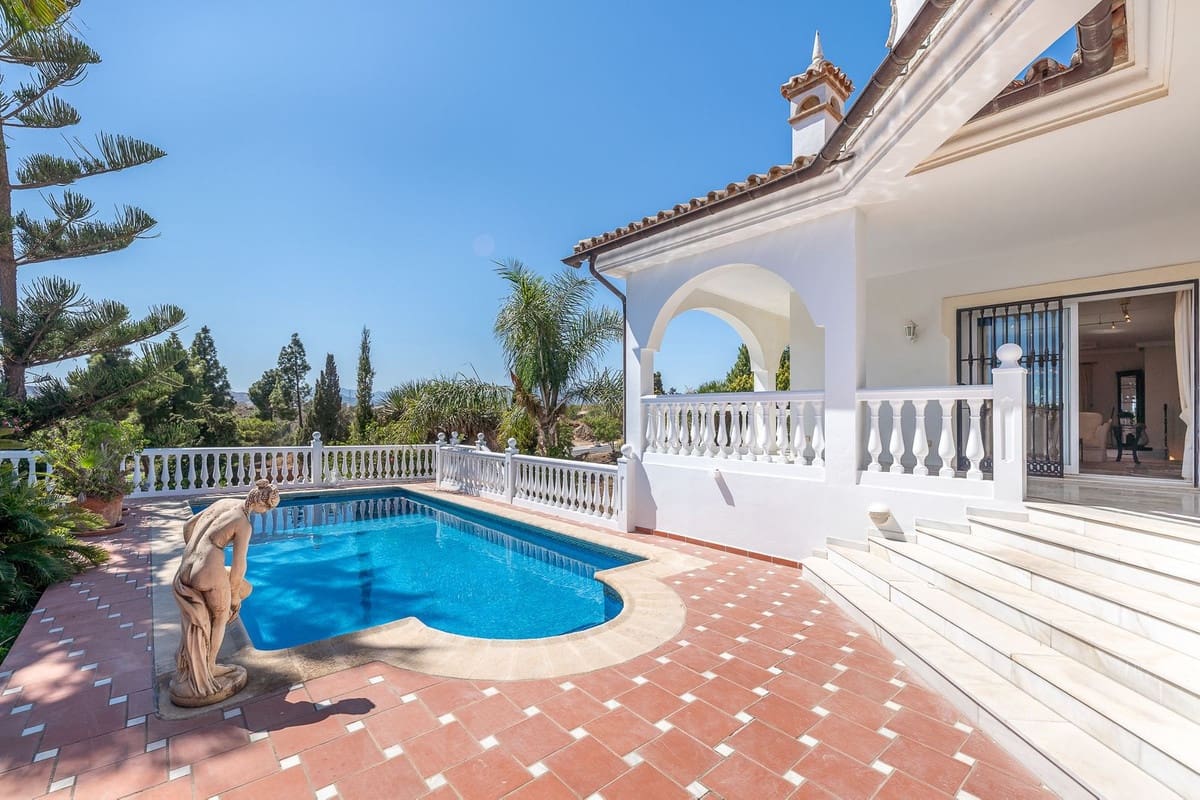3 chambre Villa/Maison à vendre à El Chaparral avec piscine garage - 999 000 € (Ref: 10009950)