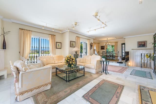 3 chambre Villa/Maison à vendre à El Chaparral, Mijas avec piscine garage - 999 000 € (Ref: 10009950)