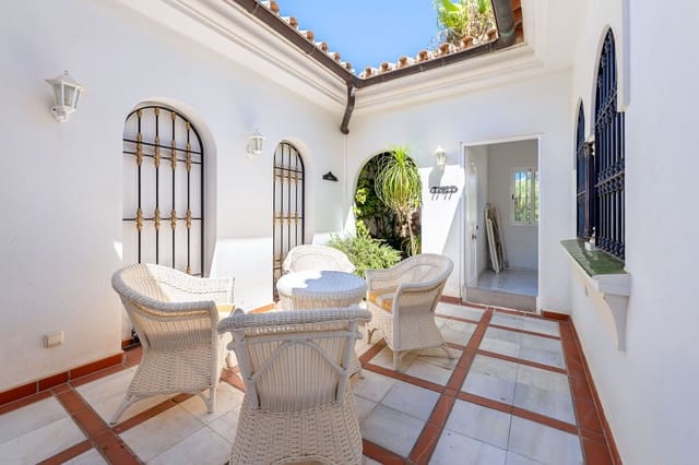3 chambre Villa/Maison à vendre à El Chaparral, Mijas avec piscine garage - 999 000 € (Ref: 10009950)