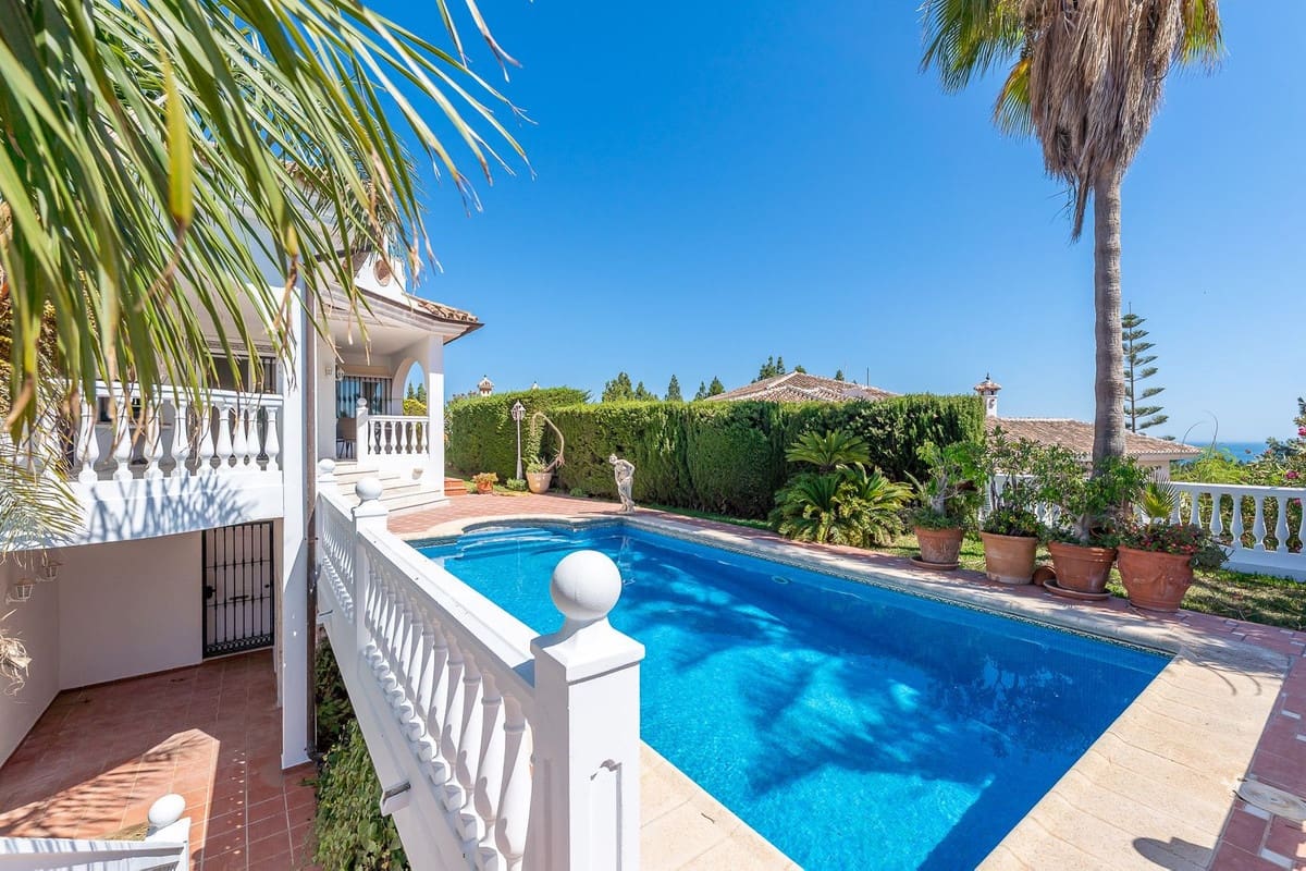 3 chambre Villa/Maison à vendre à El Chaparral avec piscine garage - 999 000 € (Ref: 10009950)