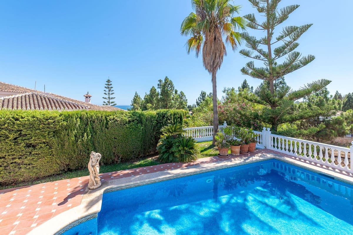 3 chambre Villa/Maison à vendre à El Chaparral avec piscine garage - 999 000 € (Ref: 10009950)