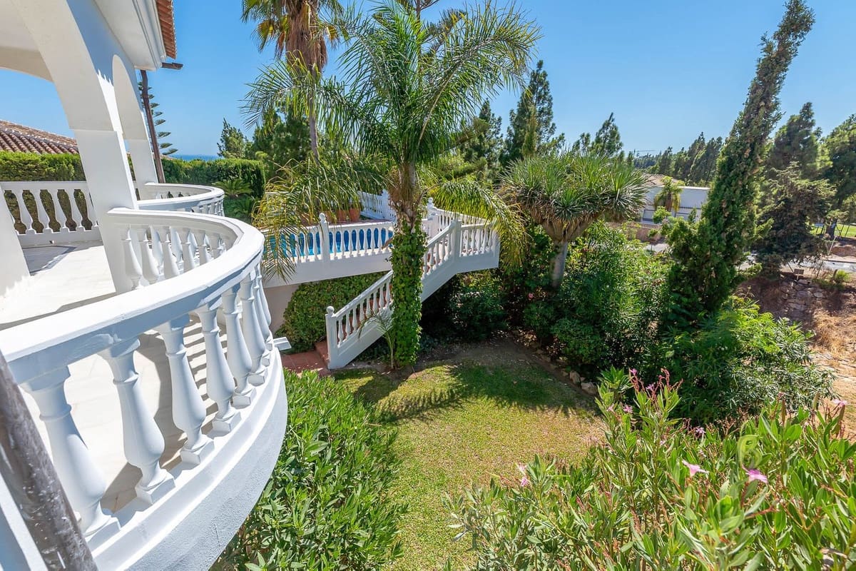 3 chambre Villa/Maison à vendre à El Chaparral avec piscine garage - 999 000 € (Ref: 10009950)