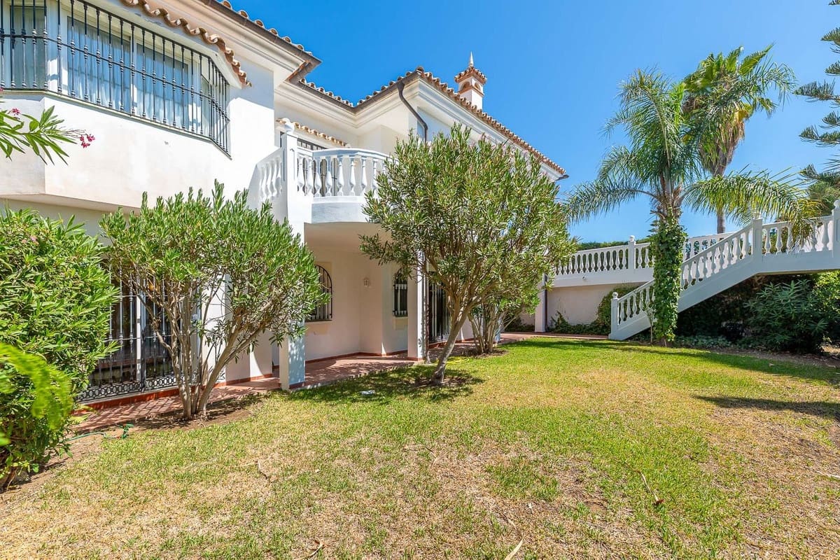 3 chambre Villa/Maison à vendre à El Chaparral avec piscine garage - 999 000 € (Ref: 10009950)