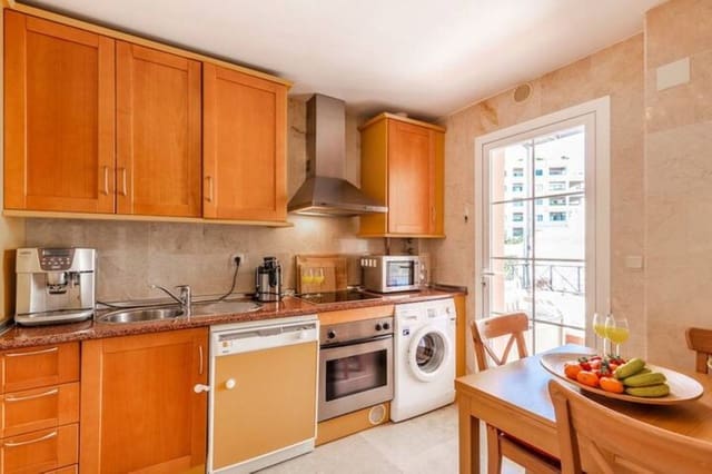 3 Zimmer Apartment zu vermieten in Alora mit Pool Garage - 3.300 € (Ref: 10048514)