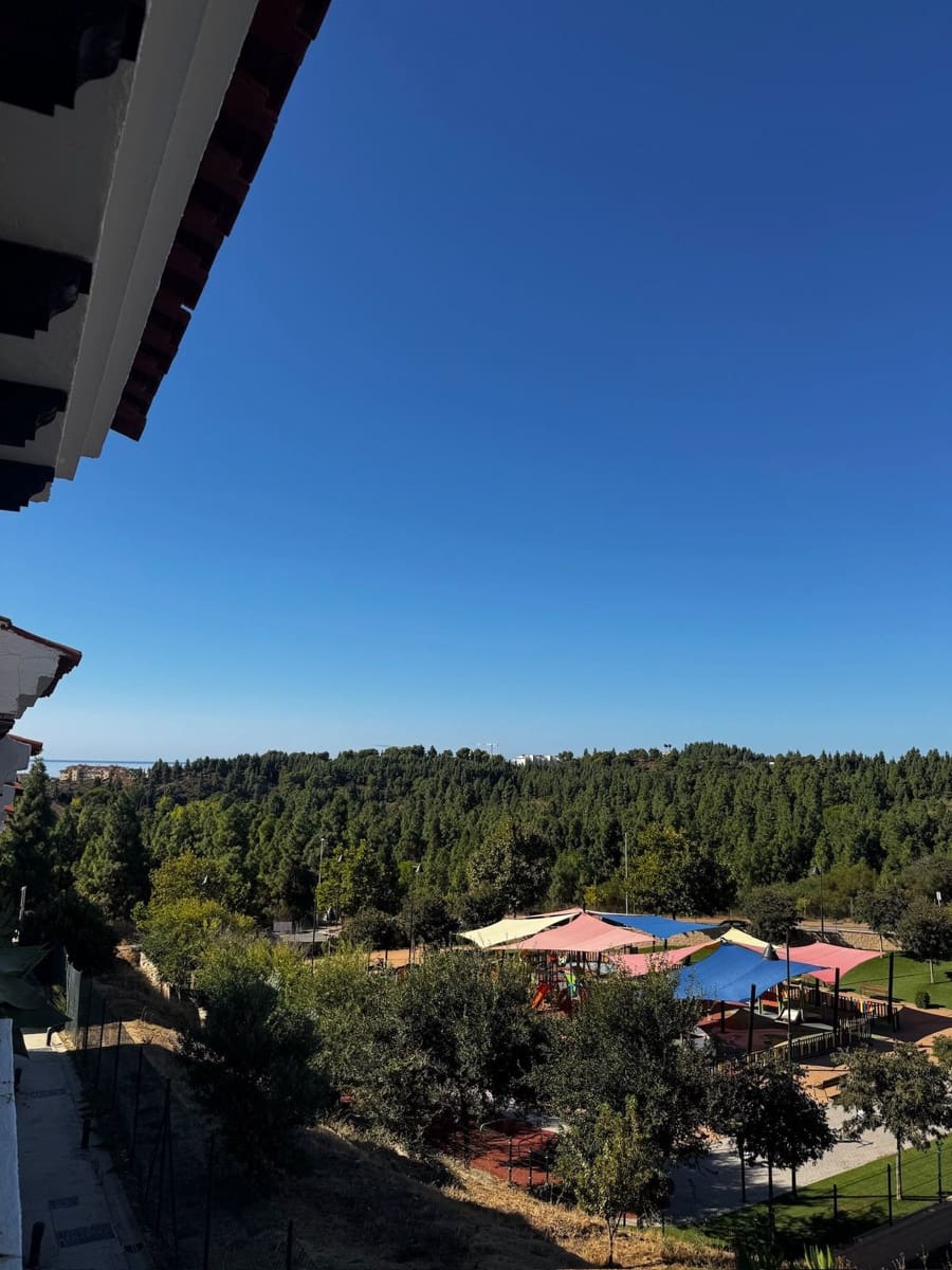 3 sypialnia Dom na sprzedaż w El Chaparral z basenem garażem - 495 000 € (Ref: 10057644)
