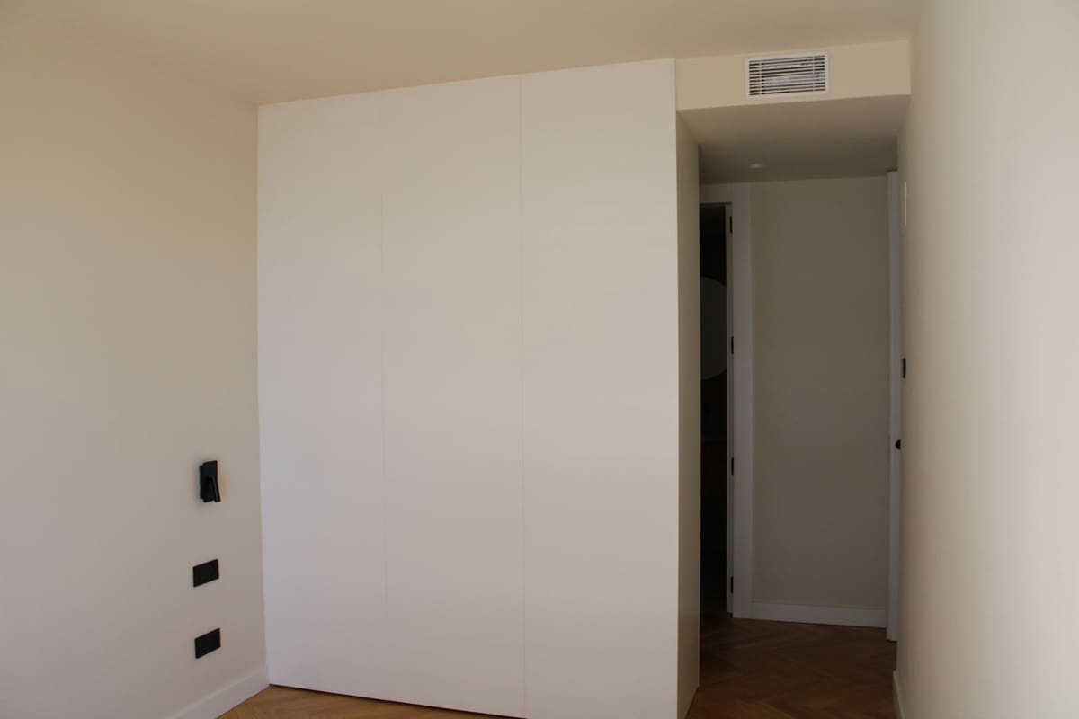 4 Zimmer Apartment zu verkaufen in Malaga Stadt mit Pool Garage - 2.200.000 € (Ref: 10071004)