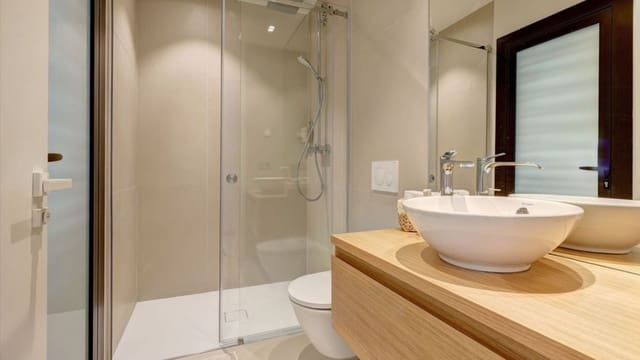 2 quarto Apartamento para venda em El Higuerón, Fuengirola com piscina garagem - 785 000 € (Ref: 10163227)
