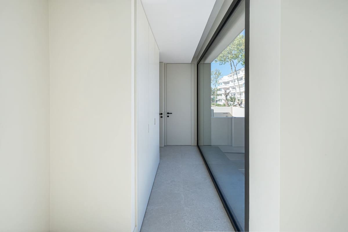 5 sypialnia Willa na sprzedaż w Marbella z basenem garażem - 4 300 000 € (Ref: 9991936)