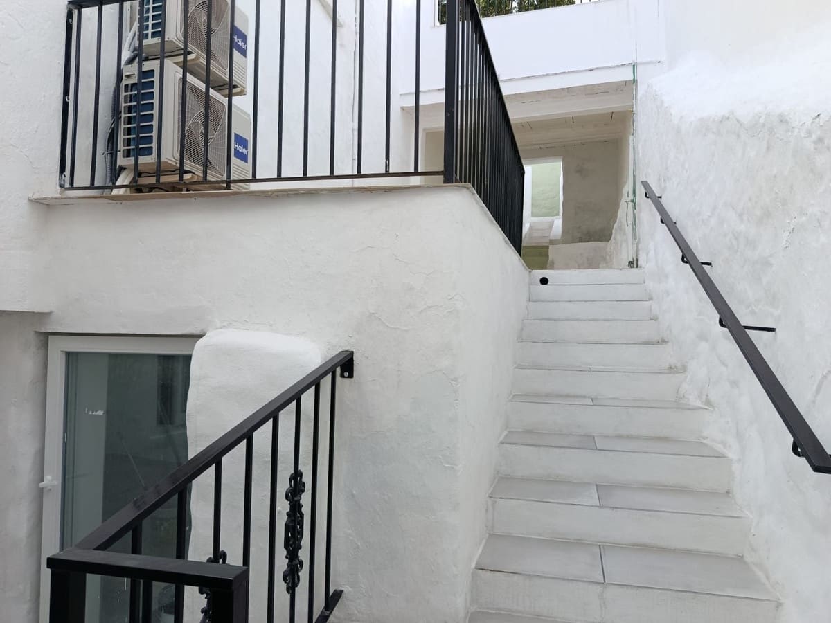 Casa de 3 habitaciones en Alhaurín el Grande en venta - 289.000 € (Ref: 9991938)