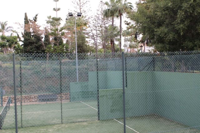 3 soverom Leilighet til salgs i Bahía de Marbella, Marbella med svømmebasseng garasje - € 615 000 (Ref: 9991939)