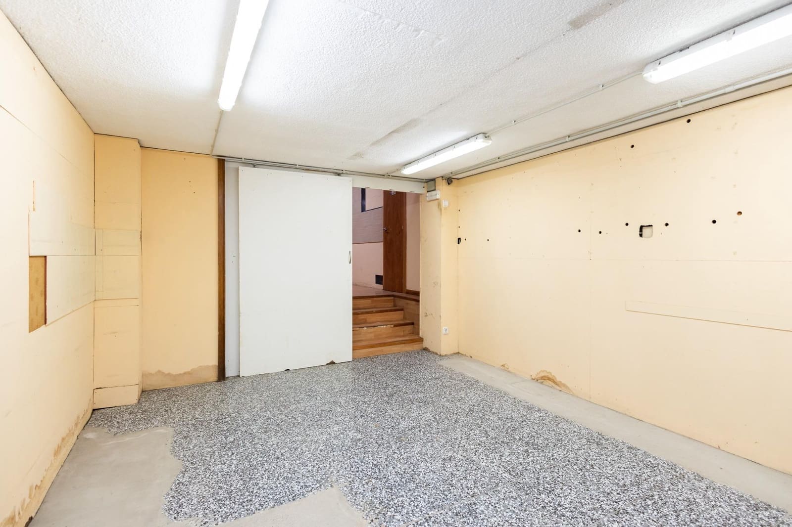 Ullakkoasunto myytävänä paikassa Barcelona kaupunki - 350 000 € (Ref: 10032192)