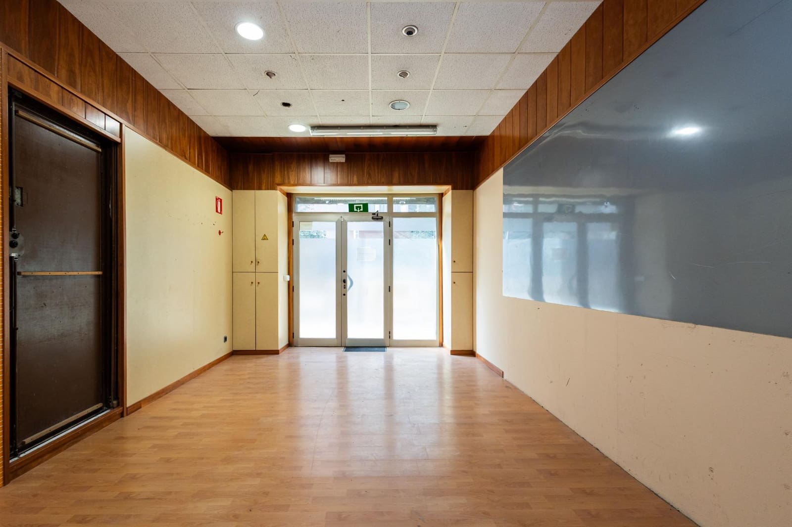 Ullakkoasunto myytävänä paikassa Barcelona kaupunki - 350 000 € (Ref: 10032192)
