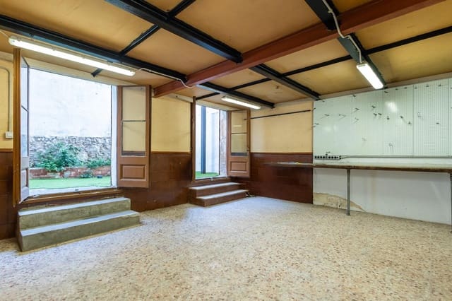 Ullakkoasunto myytävänä paikassa El Raval, Barcelona kaupunki - 350 000 € (Ref: 10032192)