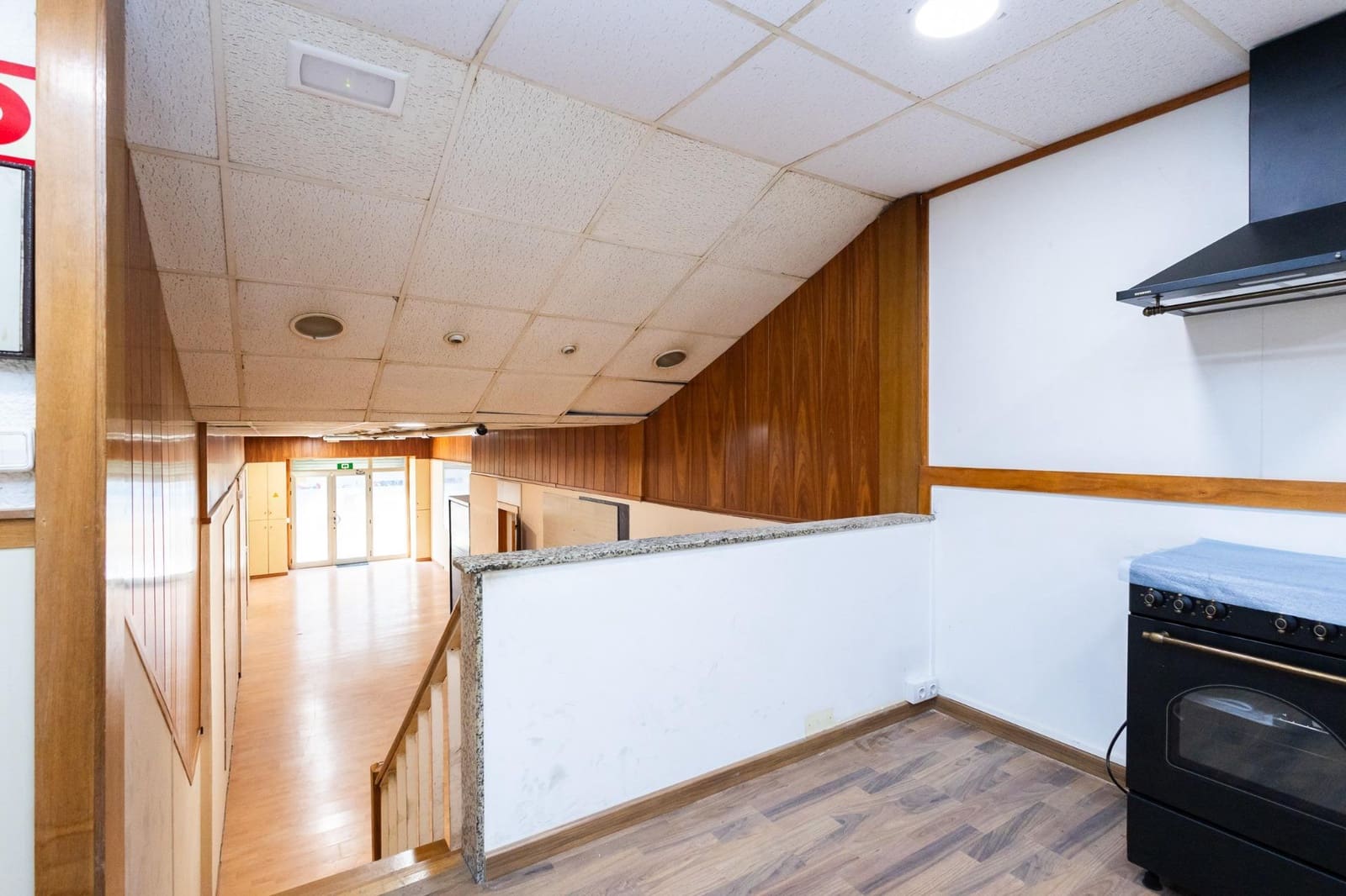 Ullakkoasunto myytävänä paikassa Barcelona kaupunki - 350 000 € (Ref: 10032192)