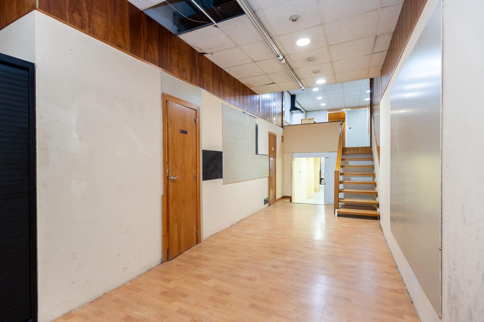 Ullakkoasunto myytävänä paikassa Barcelona kaupunki - 350 000 € (Ref: 10032192)