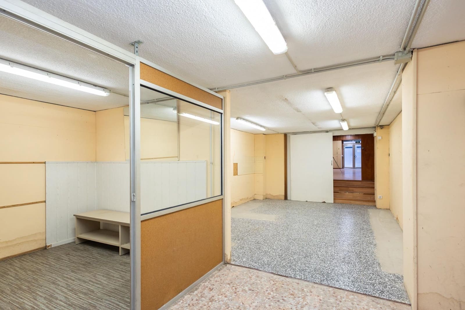 Ullakkoasunto myytävänä paikassa Barcelona kaupunki - 350 000 € (Ref: 10032192)