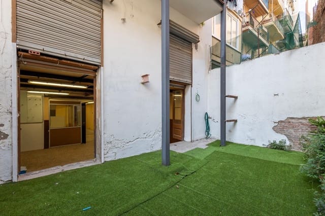 Ullakkoasunto myytävänä paikassa El Raval, Barcelona kaupunki - 350 000 € (Ref: 10032192)