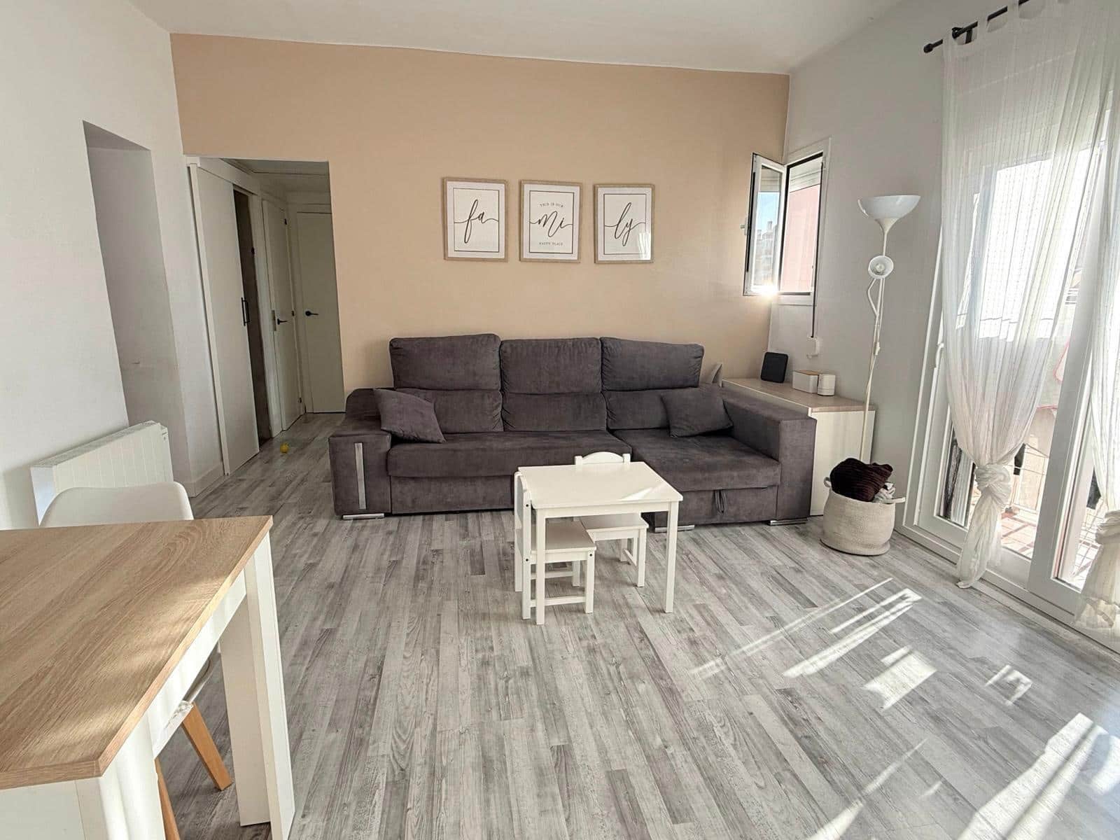 3 makuuhuone Asunto myytävänä paikassa Barcelona kaupunki - 309 000 € (Ref: 10059293)