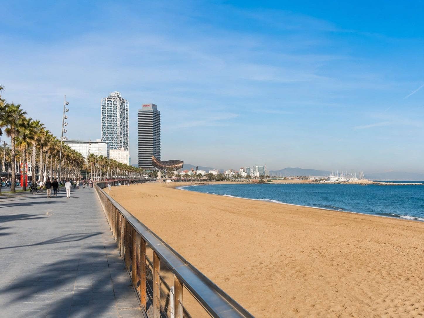 5 bedroom Flat for sale in Barcelona city - € 395,000 (Ref: 9909012)
