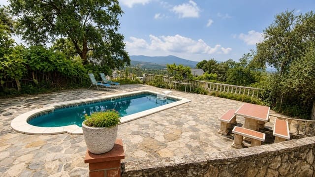 4 chambre Villa/Maison à vendre à Mediona avec piscine garage - 278 800 € (Ref: 9911179)
