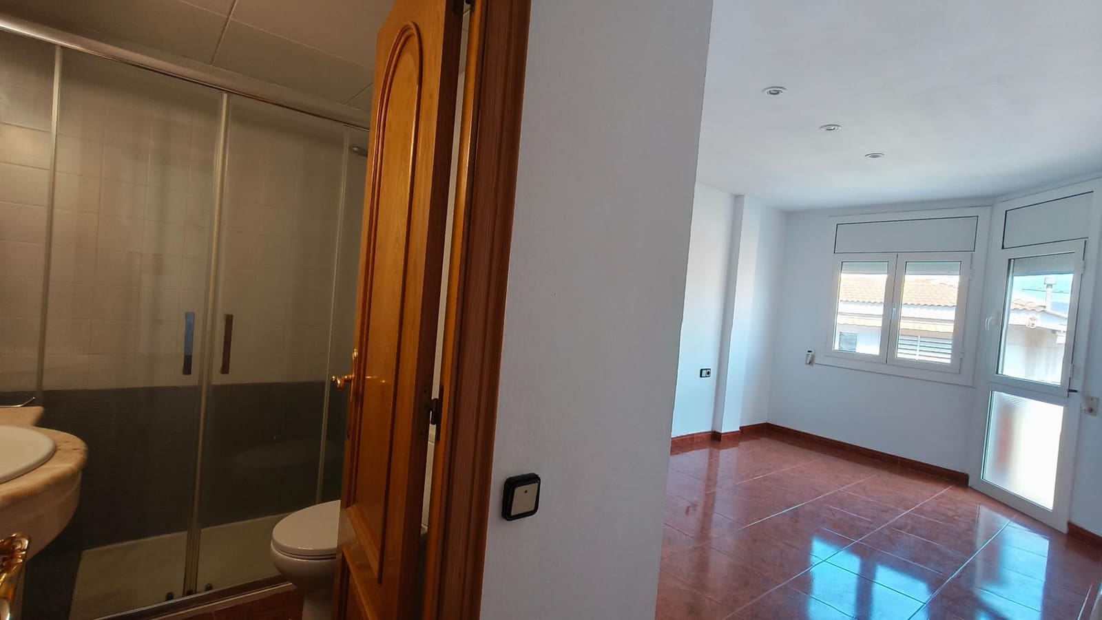 4 bedroom Flat for sale in Vilanova i la Geltru - € 330,000 (Ref: 9911183)