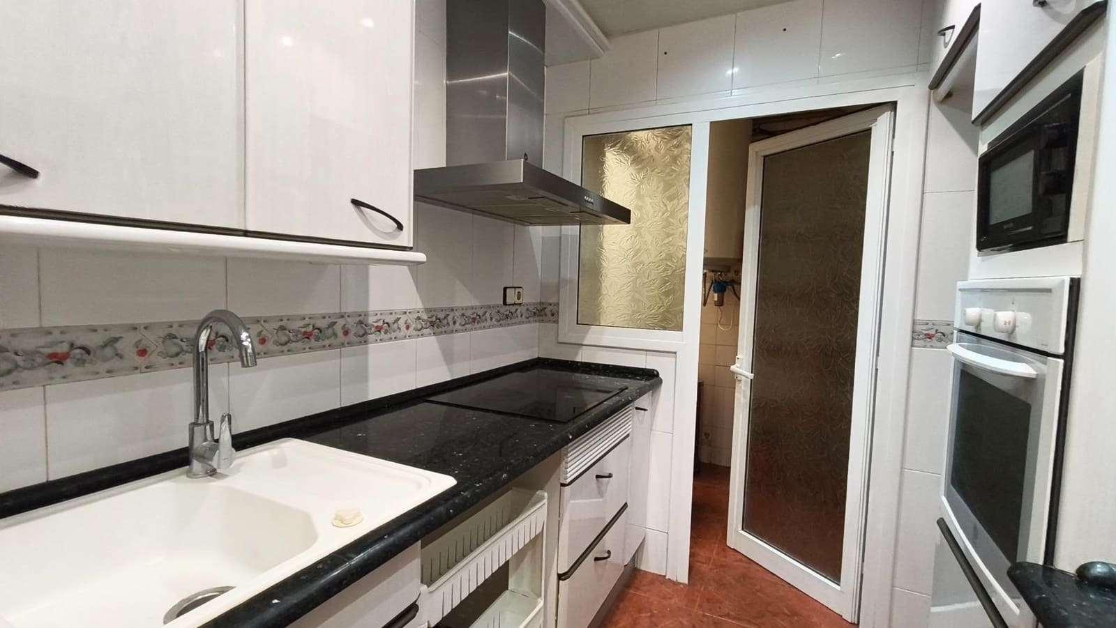4 bedroom Flat for sale in Vilanova i la Geltru - € 330,000 (Ref: 9911183)