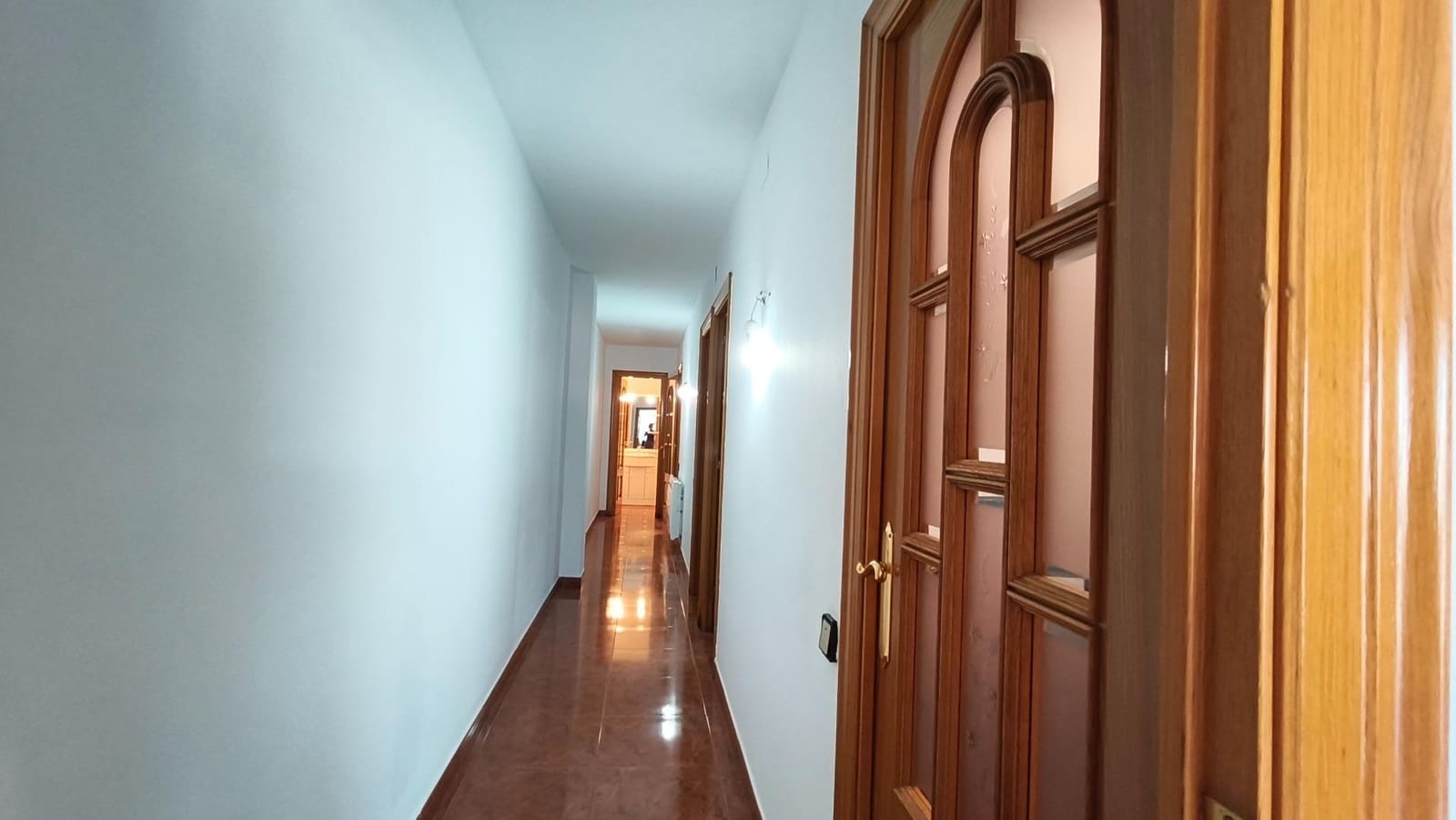 4 bedroom Flat for sale in Vilanova i la Geltru - € 330,000 (Ref: 9911183)