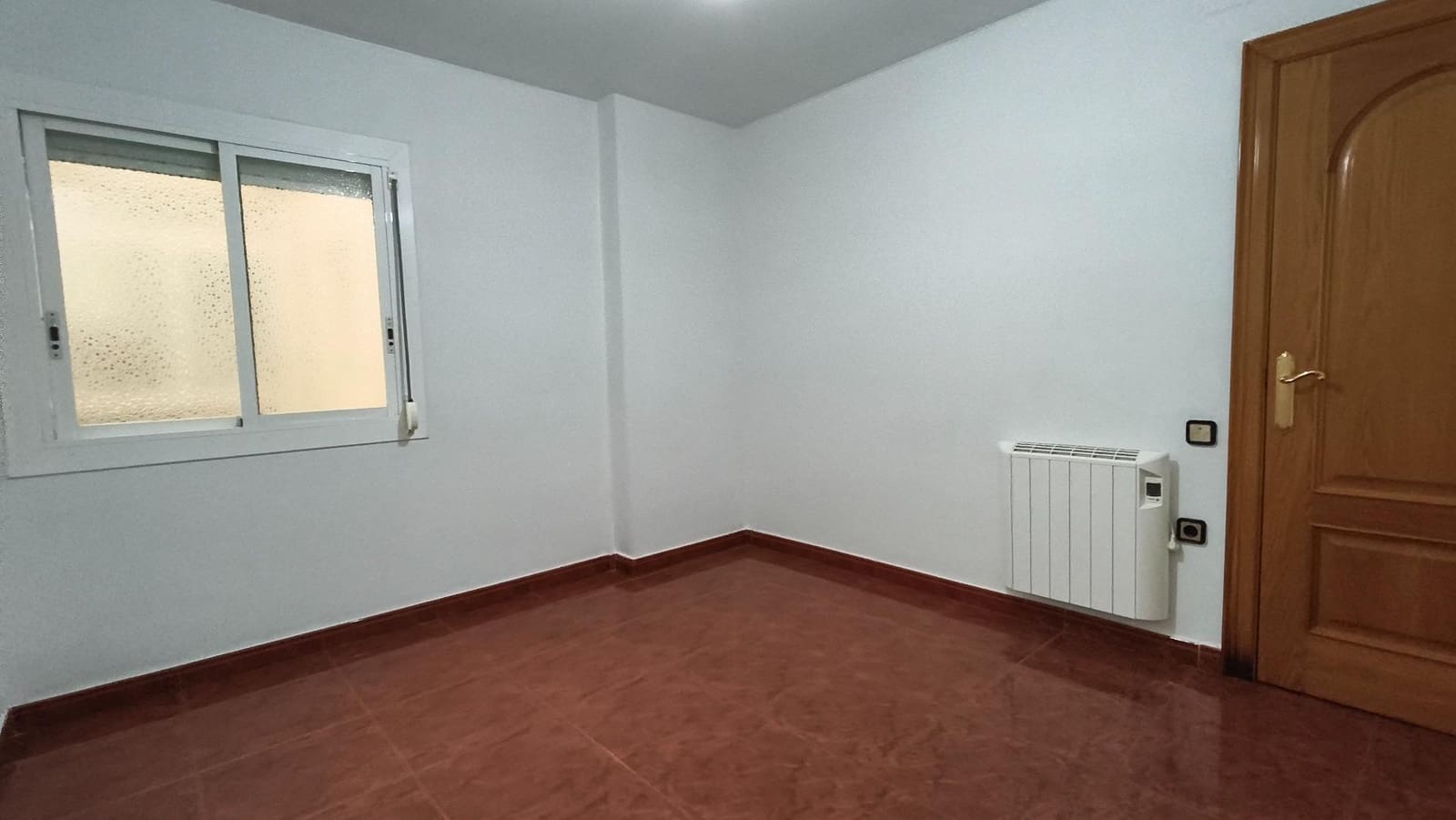 4 bedroom Flat for sale in Vilanova i la Geltru - € 330,000 (Ref: 9911183)