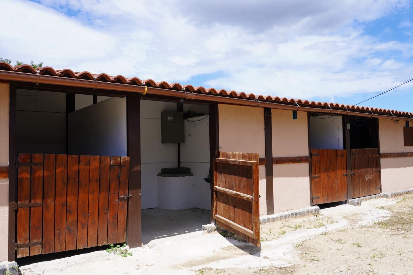4 sypialnia Finka/Dom wiejski na sprzedaż w Granollers z basenem garażem - 1 500 000 € (Ref: 9911184)