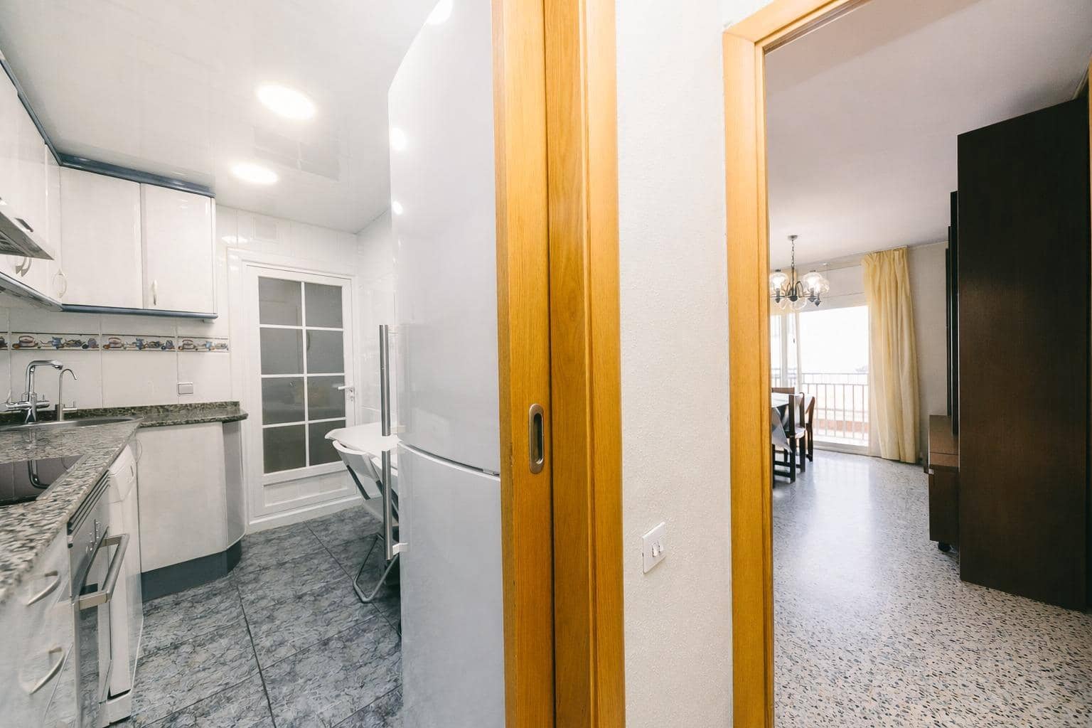 4 sovrum Lägenhet till salu i Terrassa - 239 900 € (Ref: 9911185)
