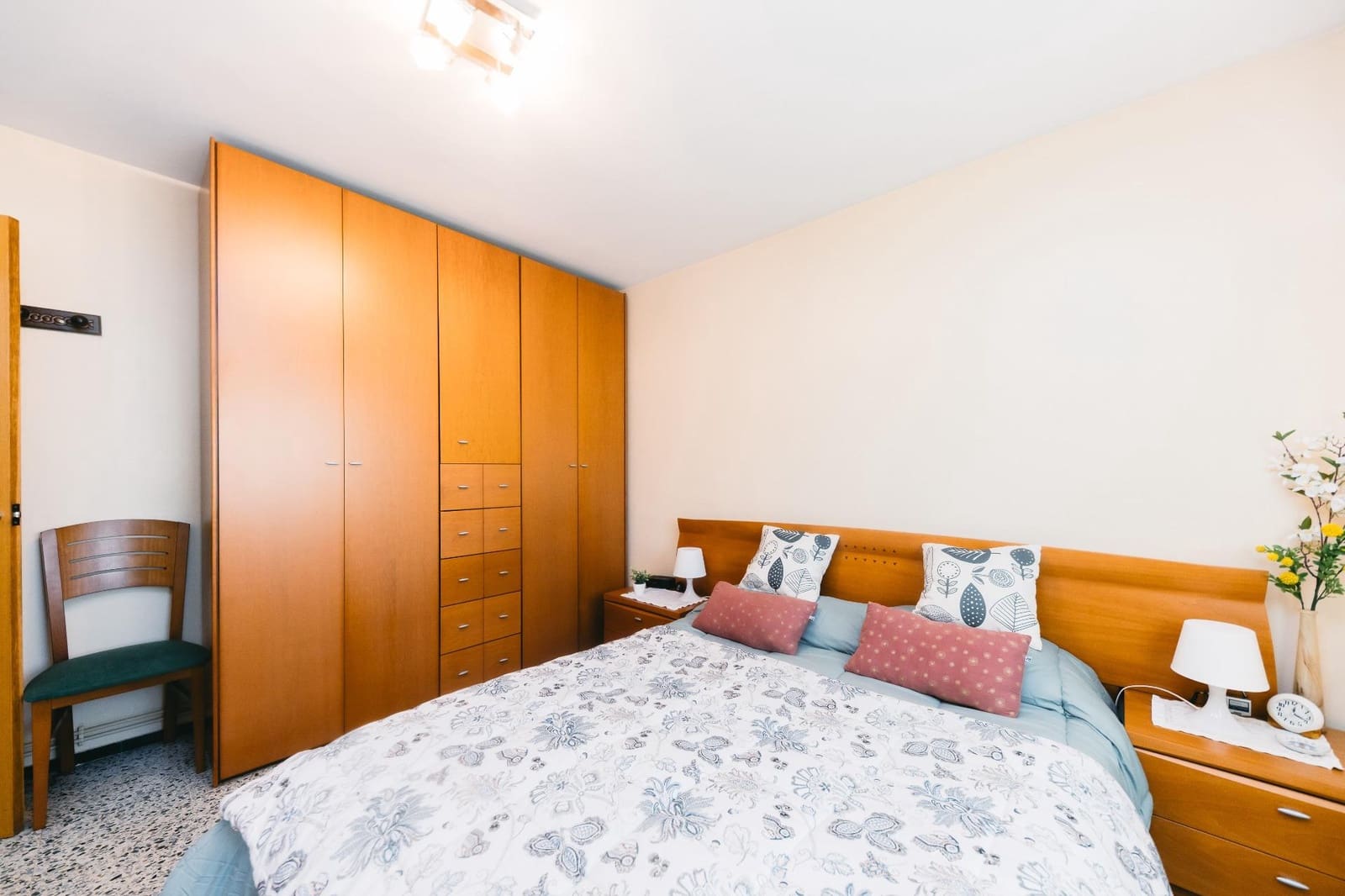 4 sovrum Lägenhet till salu i Terrassa - 239 900 € (Ref: 9911185)