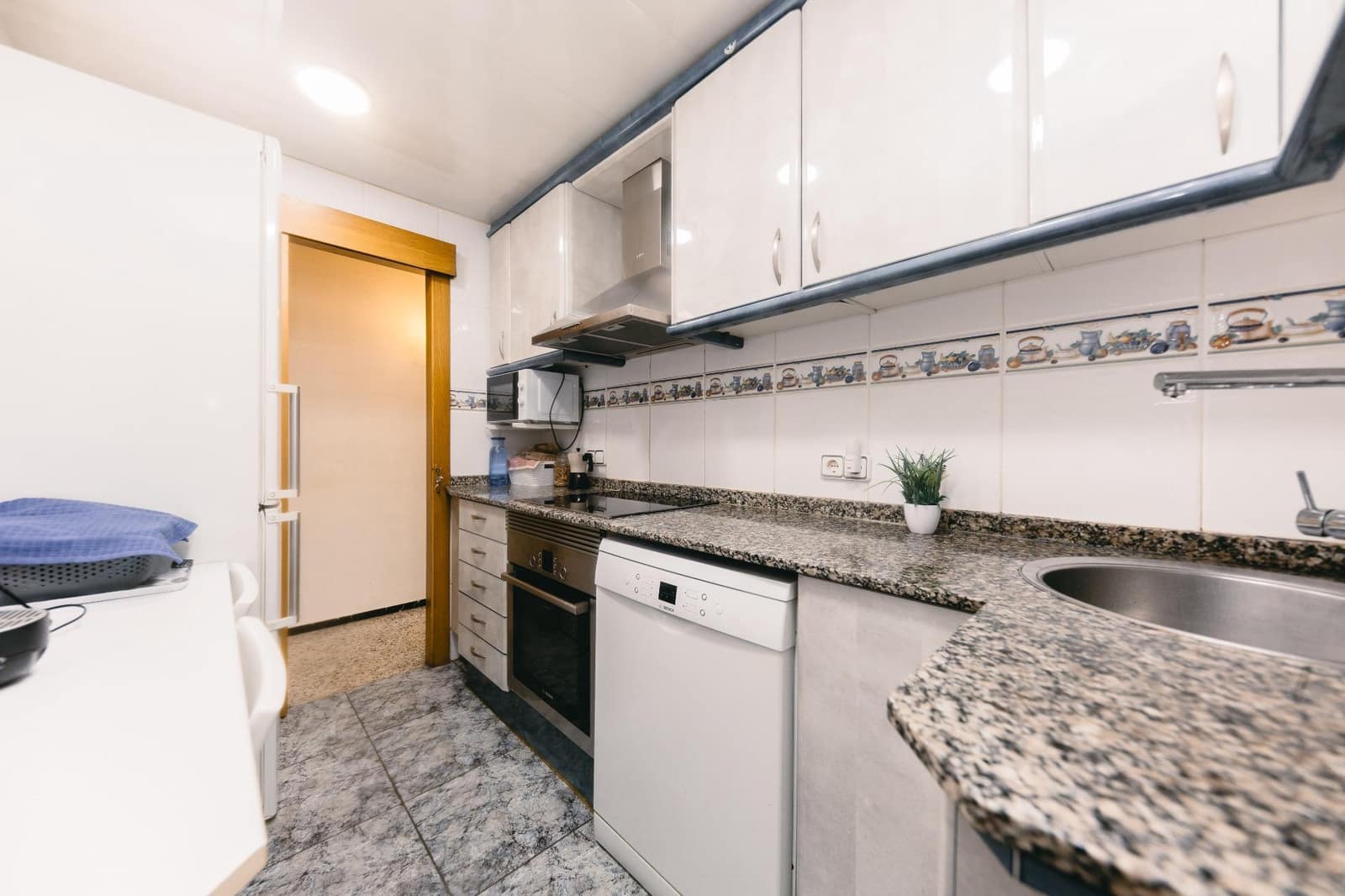 4 sovrum Lägenhet till salu i Terrassa - 239 900 € (Ref: 9911185)