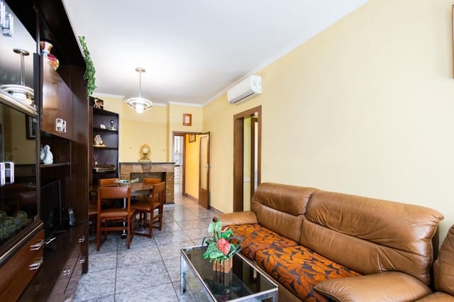 3 quarto Apartamento para venda em Barcelona cidade - 250 000 € (Ref: 9920558)