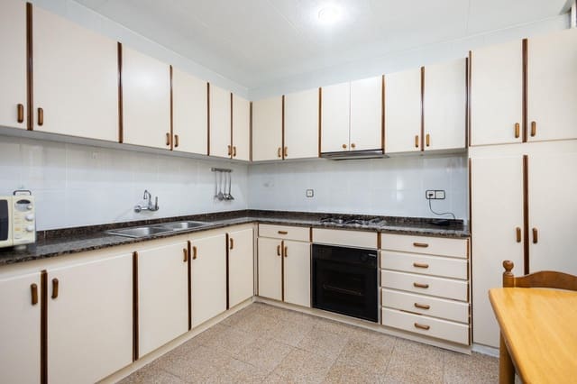 3 quarto Apartamento para venda em Barcelona cidade - 250 000 € (Ref: 9920558)
