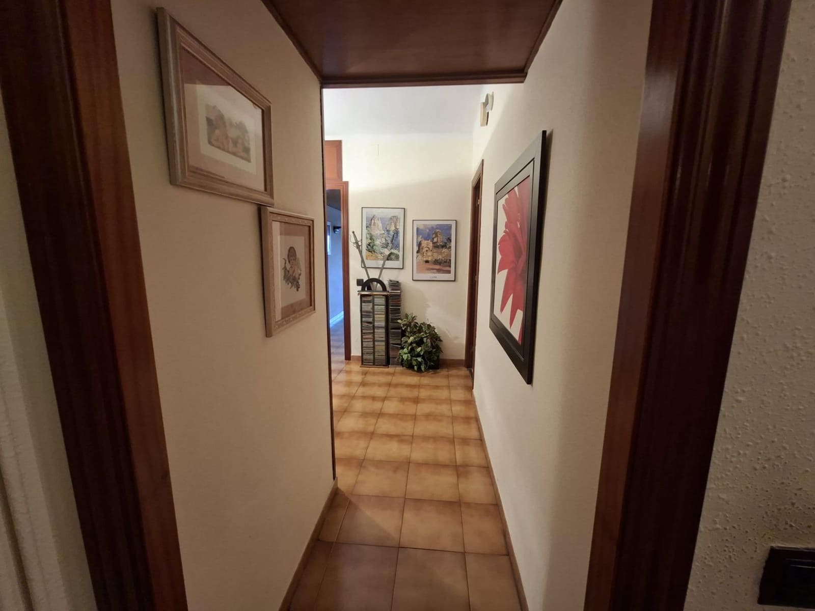 4 Zimmer Wohnung zu verkaufen in Barcelona Stadt - 375.000 € (Ref: 9936514)