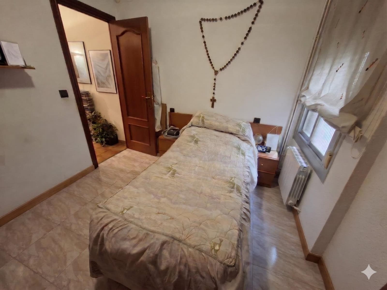 4 Zimmer Wohnung zu verkaufen in Barcelona Stadt - 375.000 € (Ref: 9936514)