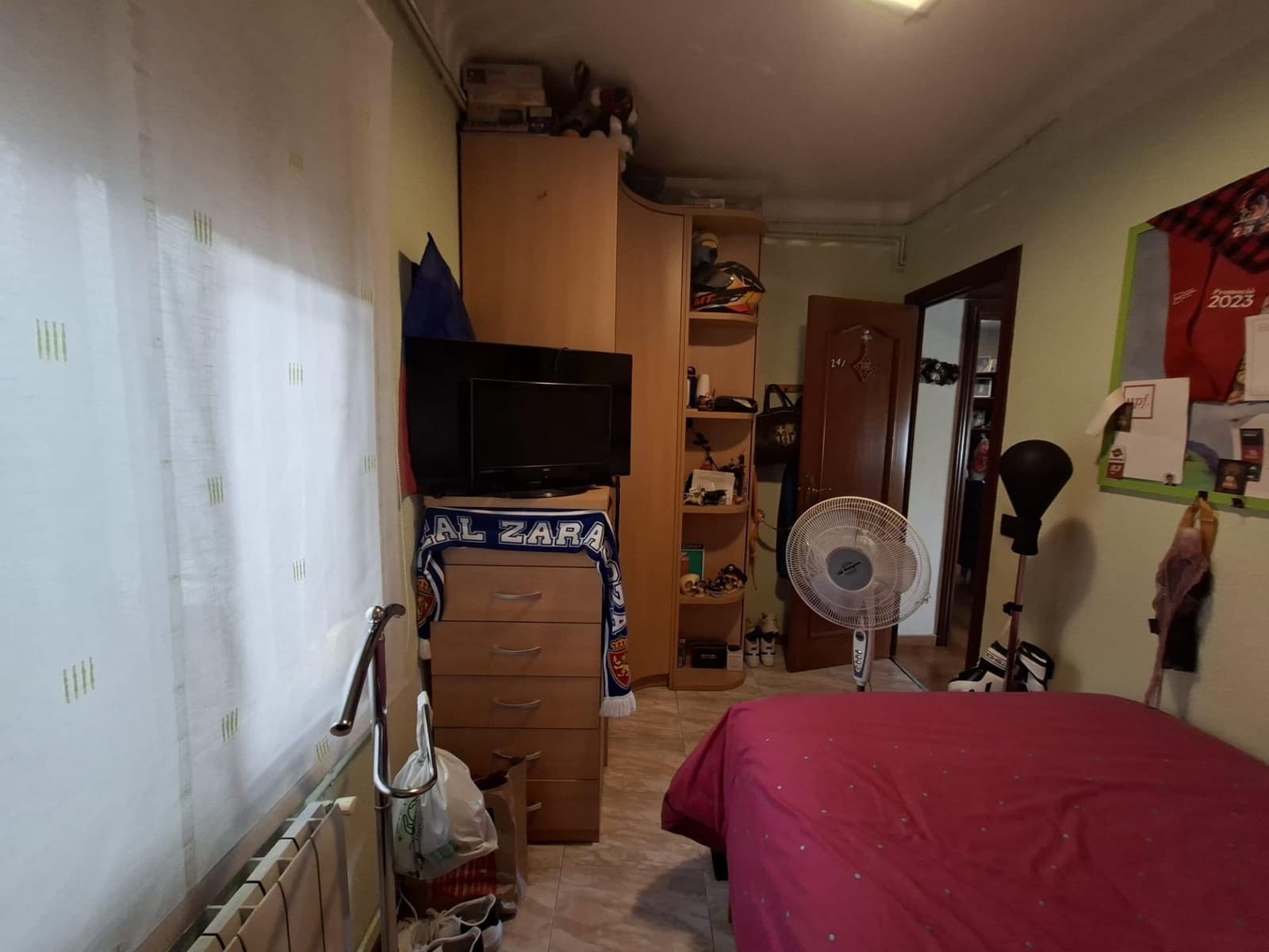 4 Zimmer Wohnung zu verkaufen in Barcelona Stadt - 375.000 € (Ref: 9936514)