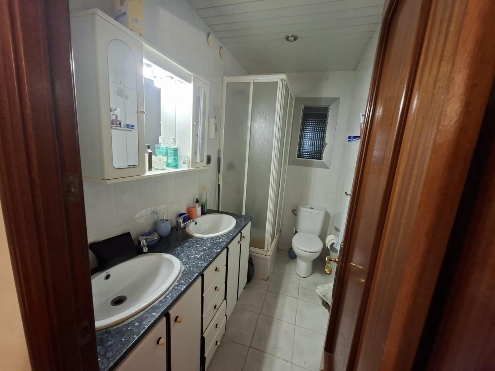 4 Zimmer Wohnung zu verkaufen in Barcelona Stadt - 375.000 € (Ref: 9936514)