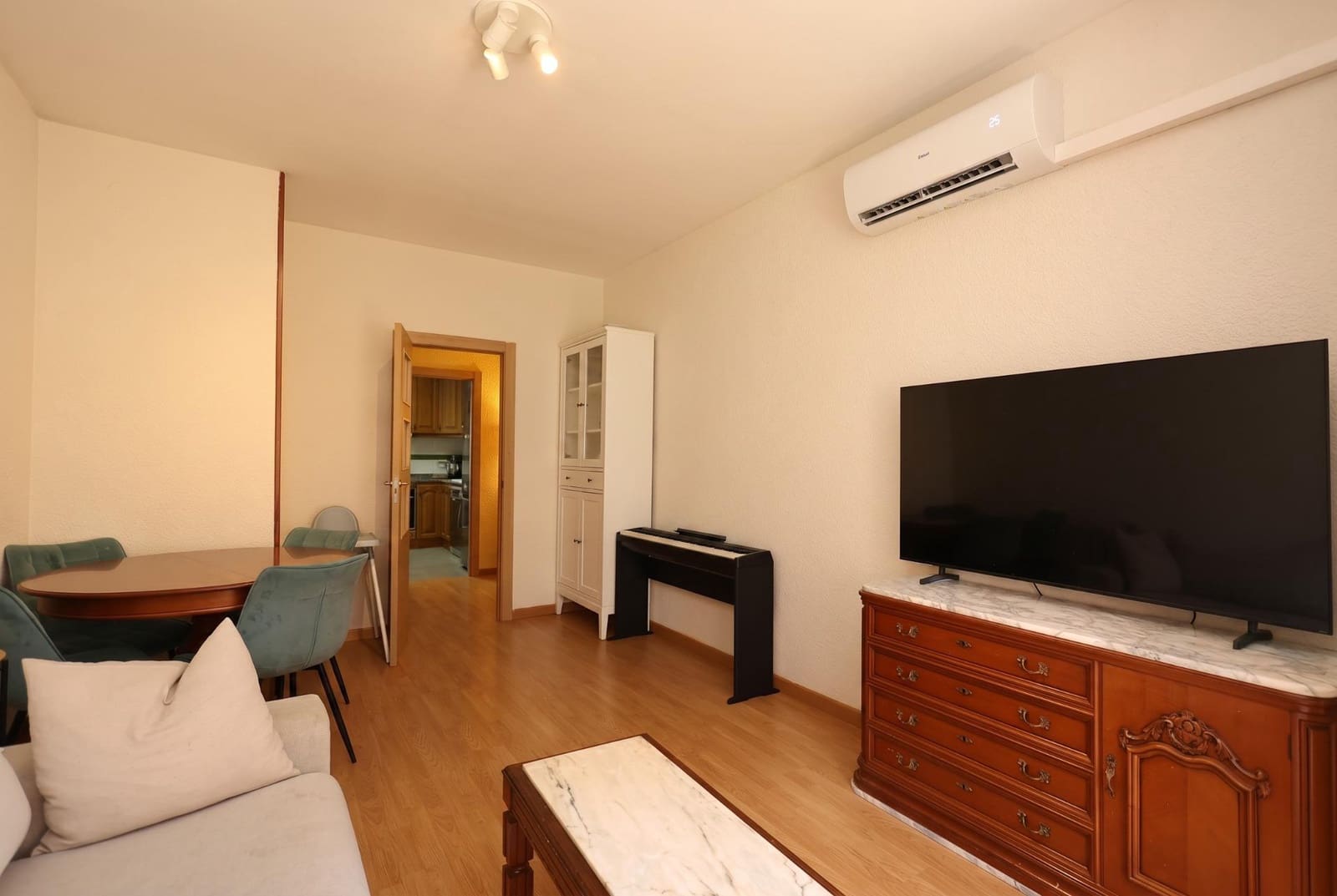 3 sovrum Lägenhet till salu i Barcelona stad med pool - 554 000 € (Ref: 9949927)